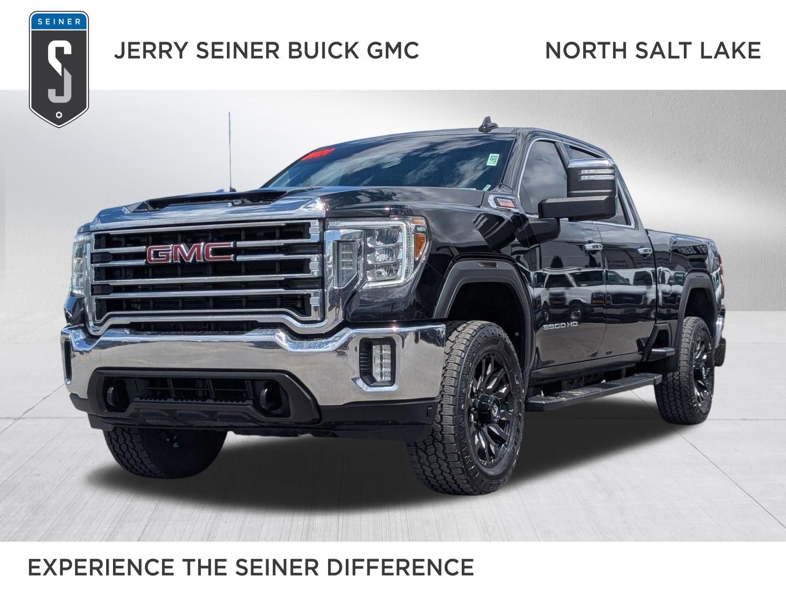 2021 GMC Sierra 4WD Crew Cab Standard Box SLT's photo