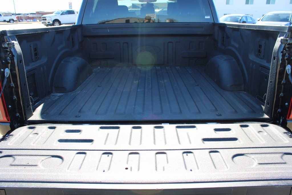 Used 2024  Ford XLT image 13