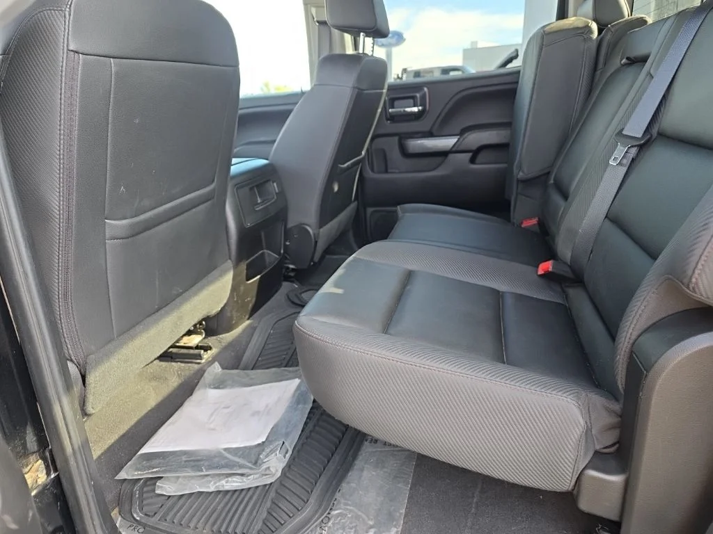 Used 2019 Black GMC SLT image 19