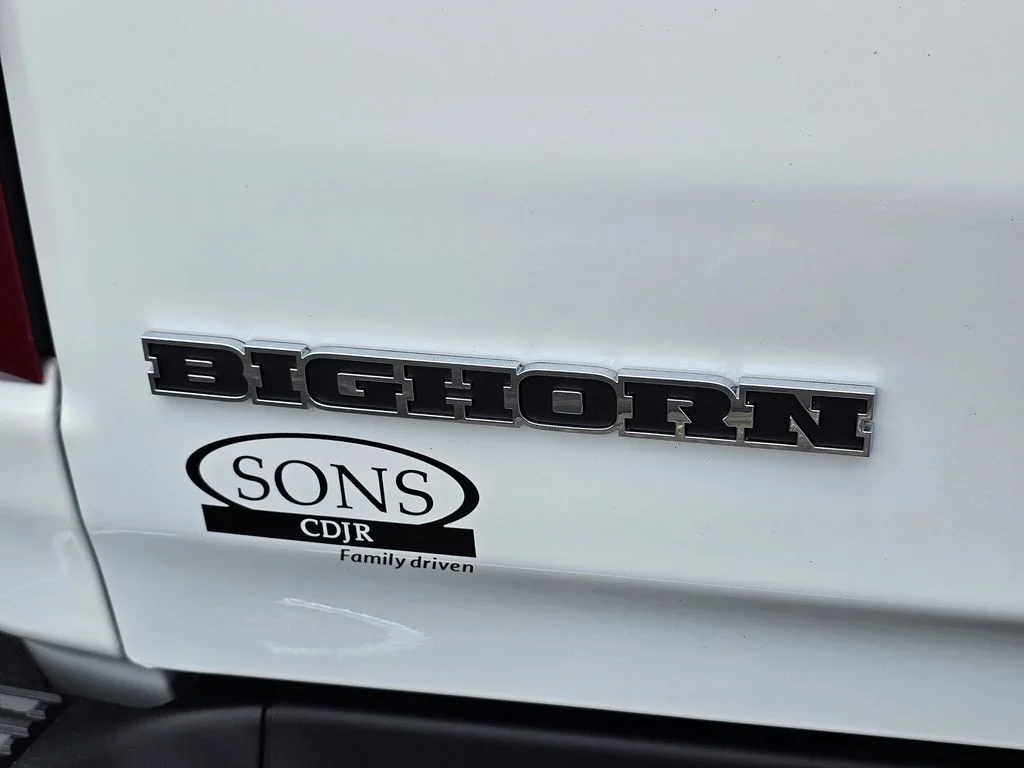 New 2026 Bright White Clear-Coat Exterior Paint RAM Big Horn/Lone Star image 11