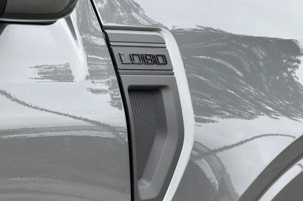 New 2026 Gray Metallic Ford Lobo™ image 25