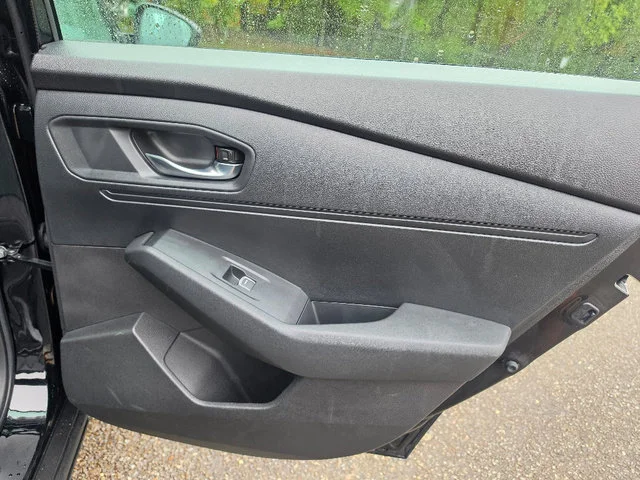 Used 2025 Crystal Black Pearl Honda LX image 17
