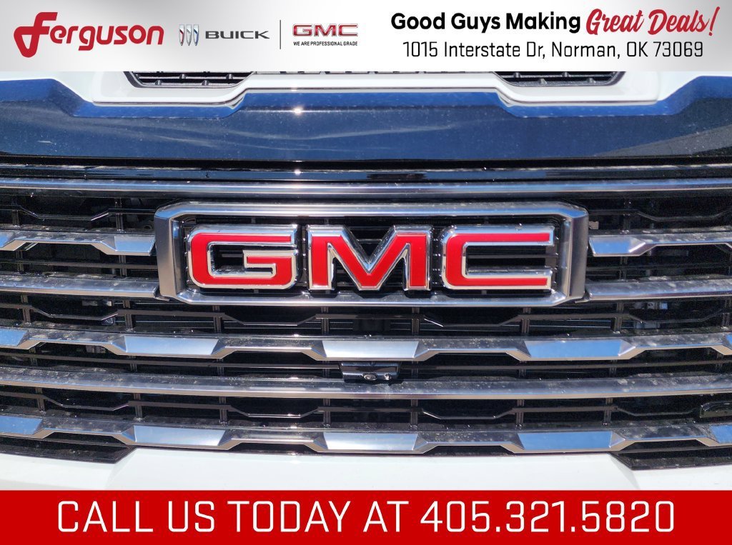 2026 GMC Sierra 2500HD AT4 - Photo 9