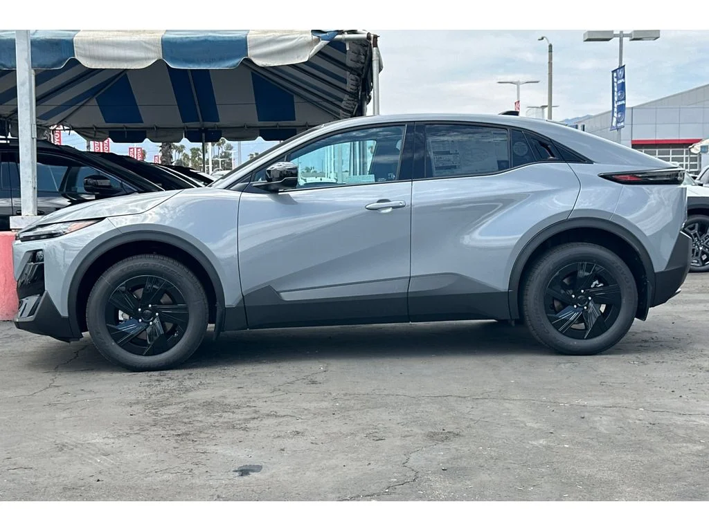 New 2026 METROPOLIS GRAY METALLIC Subaru Premium FWD image 7
