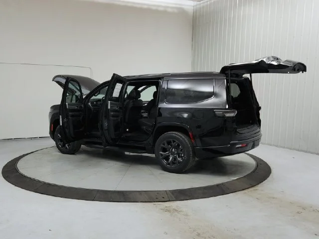 2026 Jeep Grand Wagoneer Limited Altitude - Photo 14