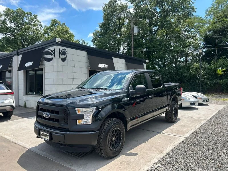 Used 2015 Black Ford XL Pickup 4D 5 1/2 ft image 1