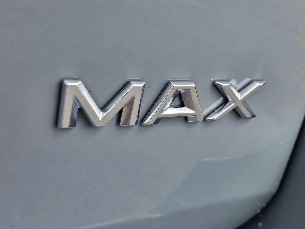 New 2027 Glacier Gray Metallic Tri-Coat Ford MAX Active image 28