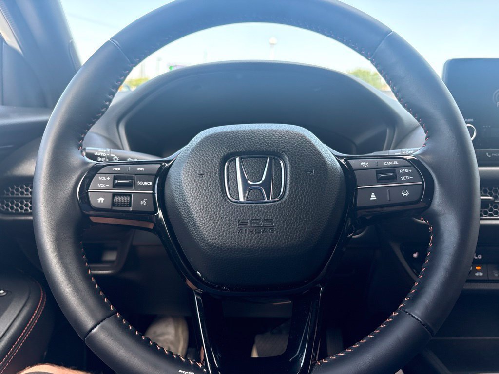Used 2025 Platinum White Pearl Honda Sport image 49