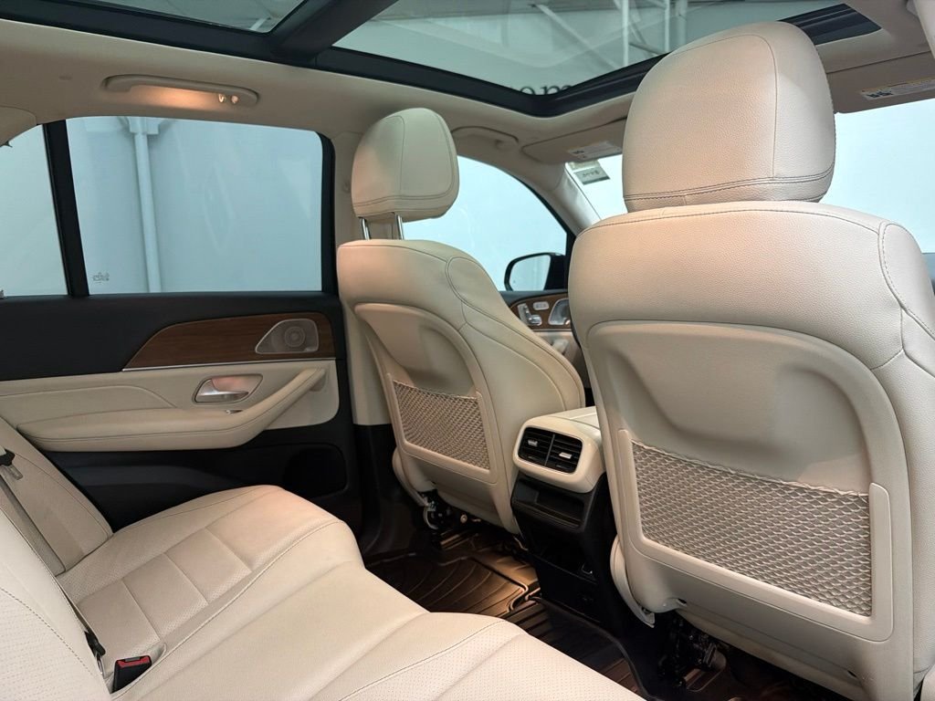 Certified Used 2022 Black Mercedes-Benz GLE 350 image 30