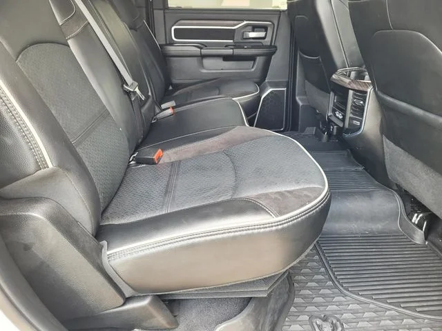 Used 2025 White Ram Laramie image 28