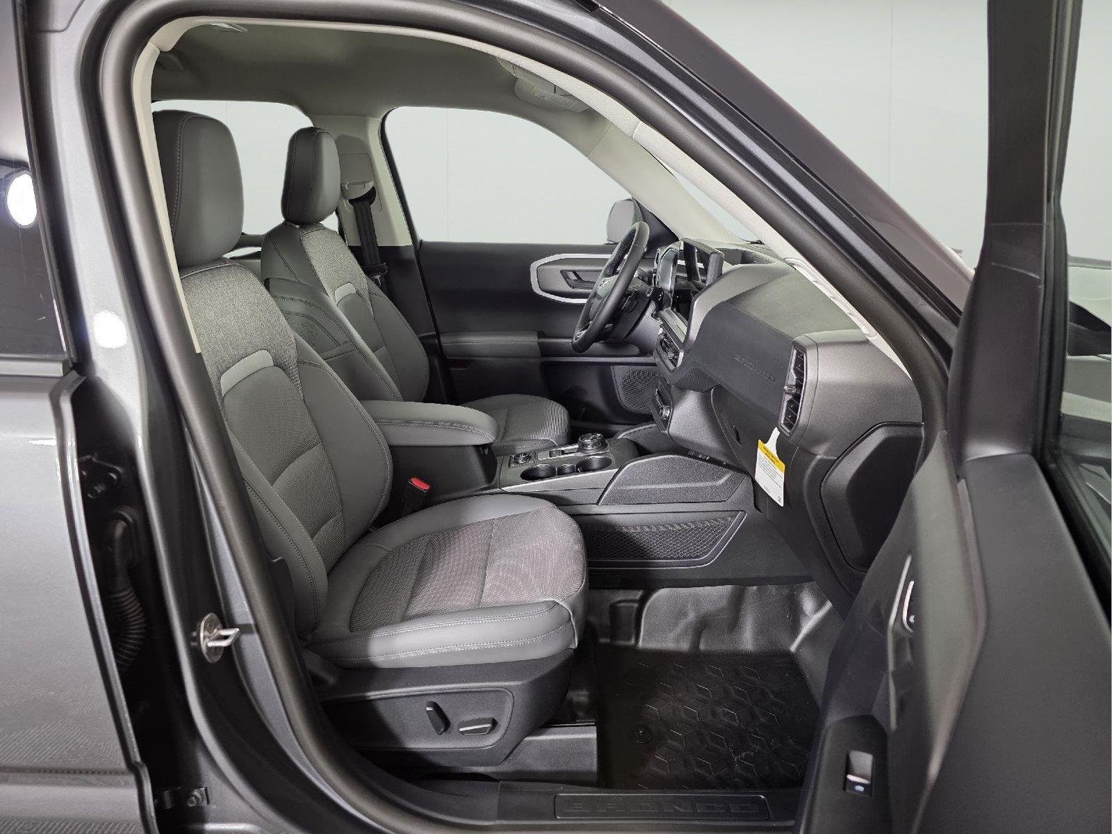 Used 2026 Carbonized Gray Metallic Ford Badlands image 25