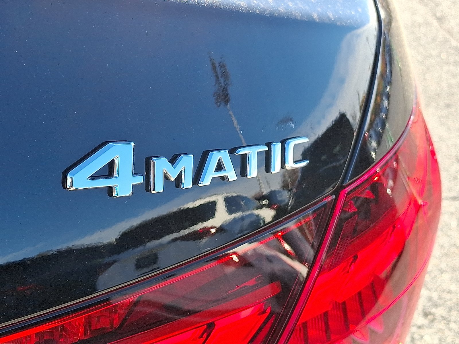 2025 Mercedes-Benz C-Class Sedan C 300 - Photo 31