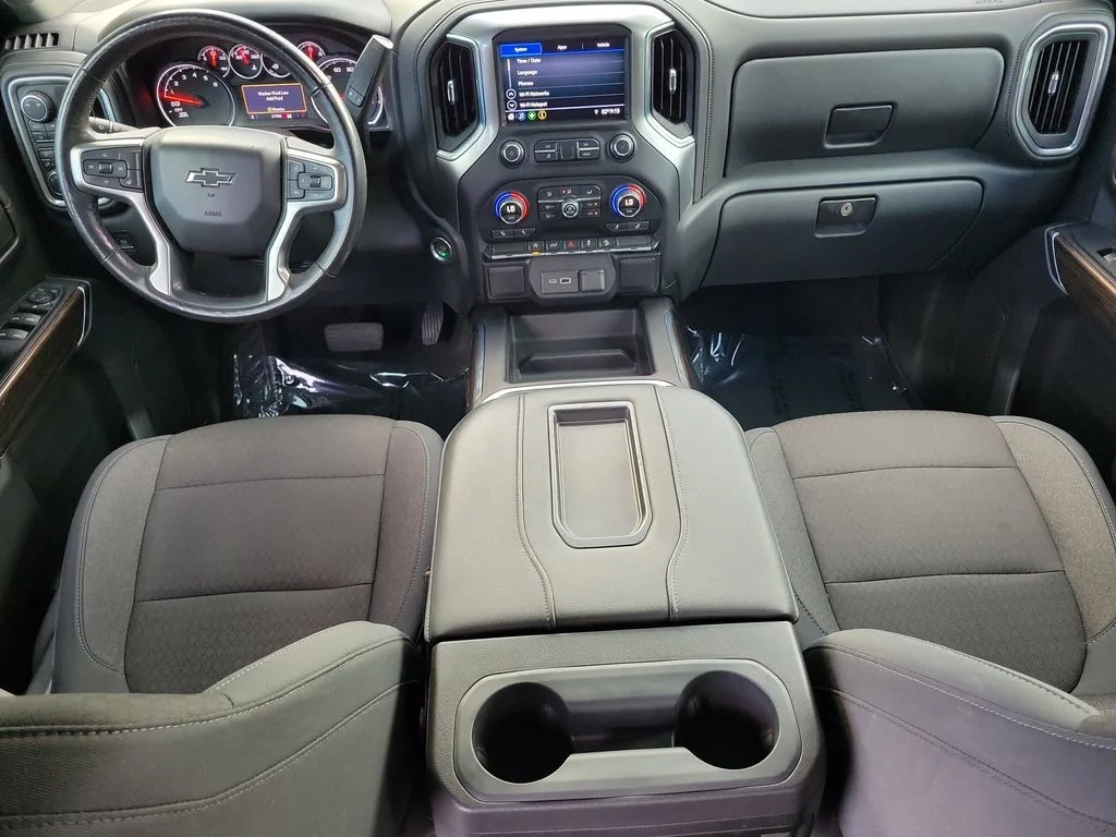 Used 2019 Silver Chevrolet RST image 14
