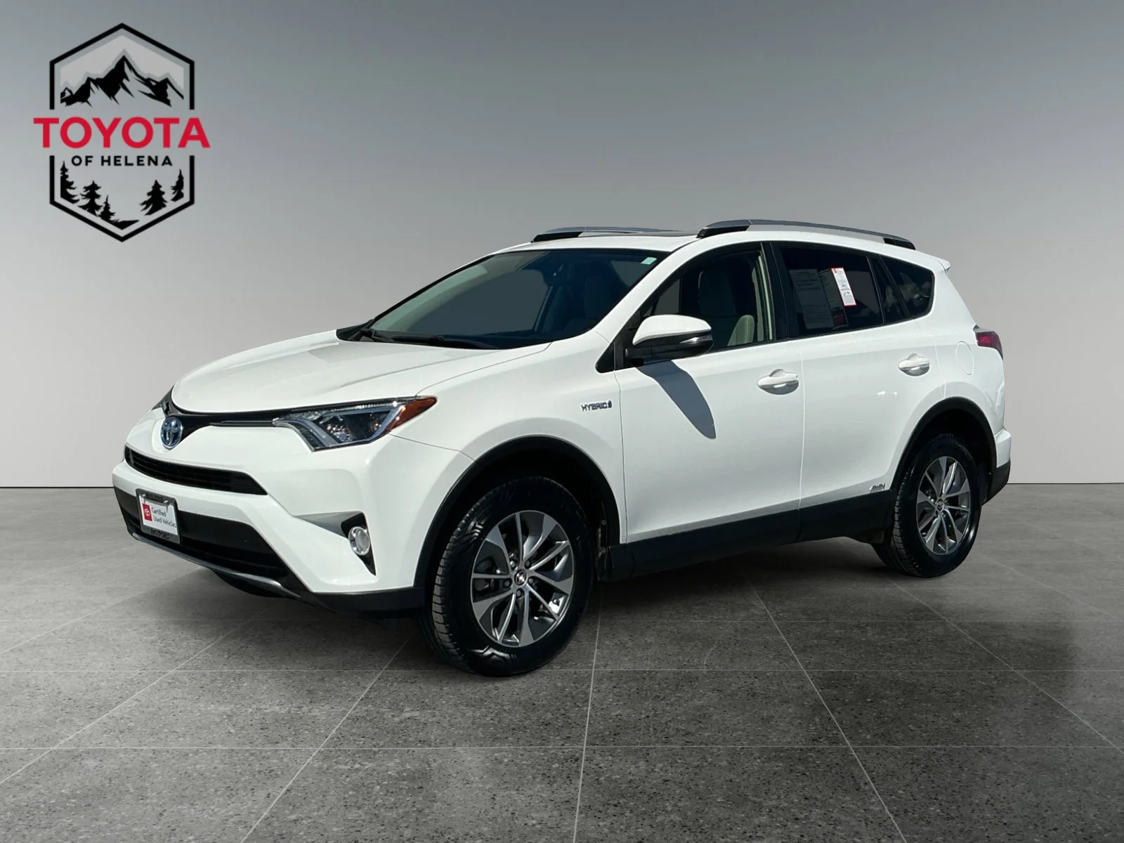 2016 Toyota RAV4 Hybrid XLE AWD's photo