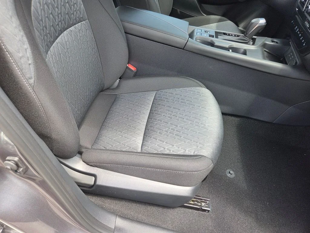 2026 Nissan Sentra SV - Photo 28