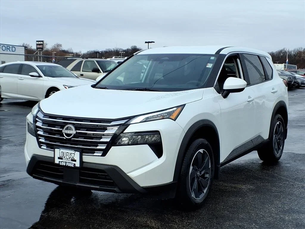 2026 Nissan Rogue SV - Photo 6