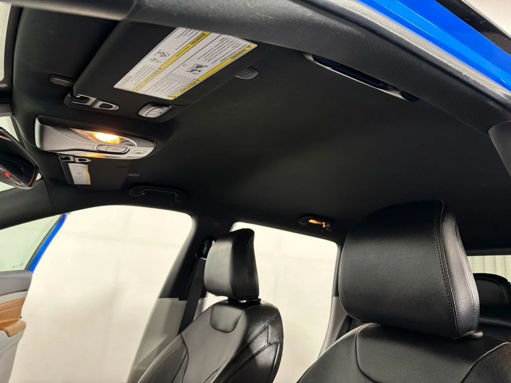 Used 2023 Laser Blue Jeep Limited image 18