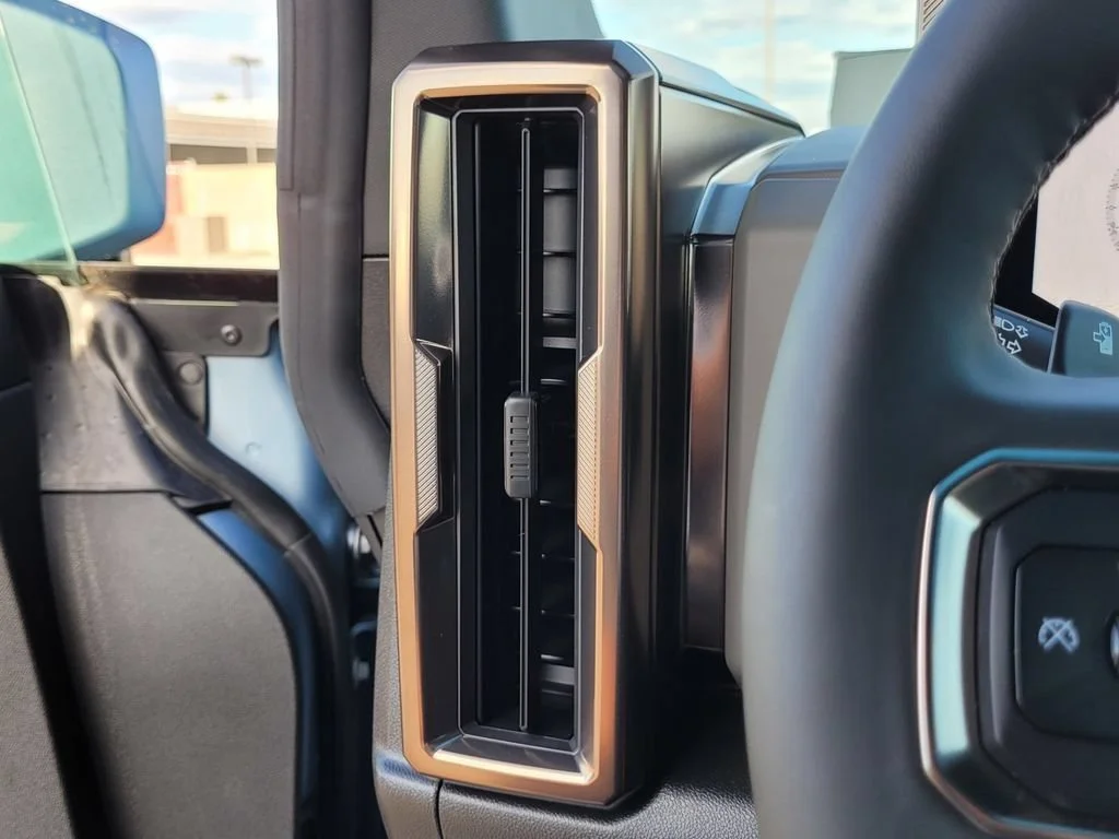 2024 GMC HUMMER EV 3X - Photo 31