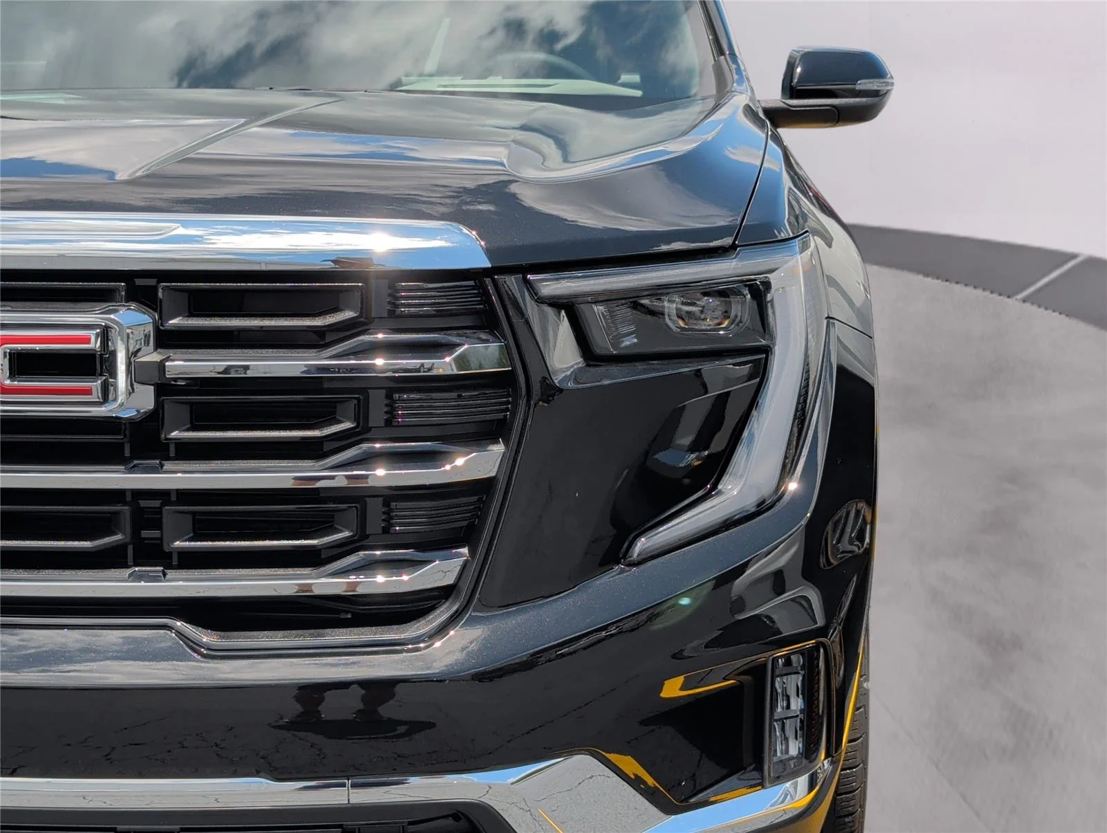 New 2026 Ebony Twilight Metallic GMC Elevation image 33