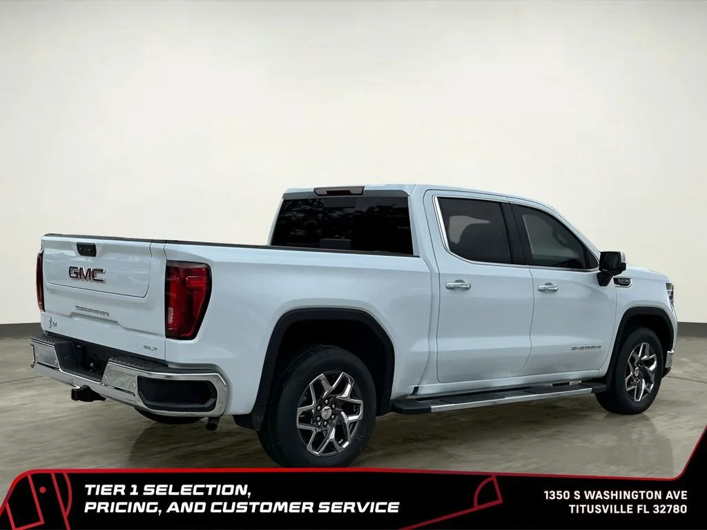 New 2026 Glacier White Tricoat GMC SLT image 9