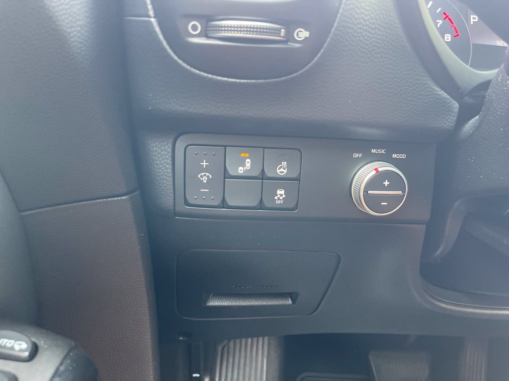 Certified Used 2018 Red Kia Exclaim image 26