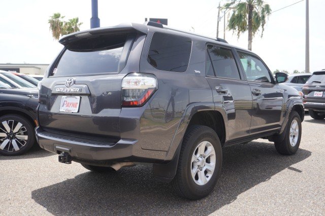 Used 2022  Toyota SR5 Premium image 7