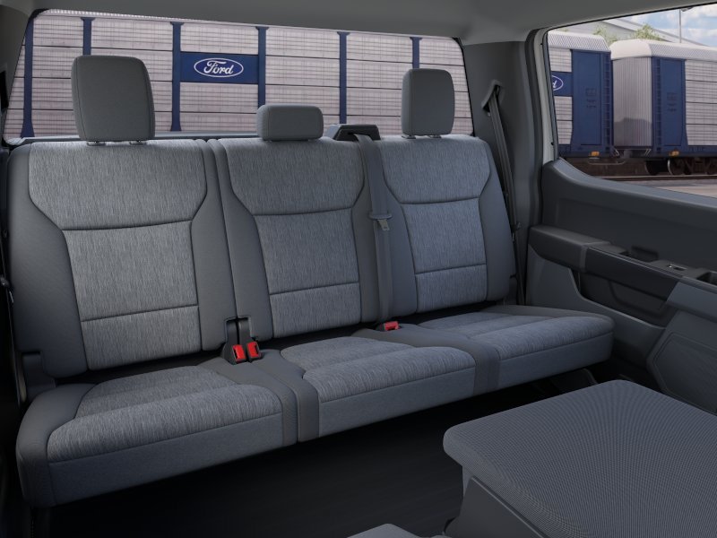 New 2026 Oxford White Ford XL image 10