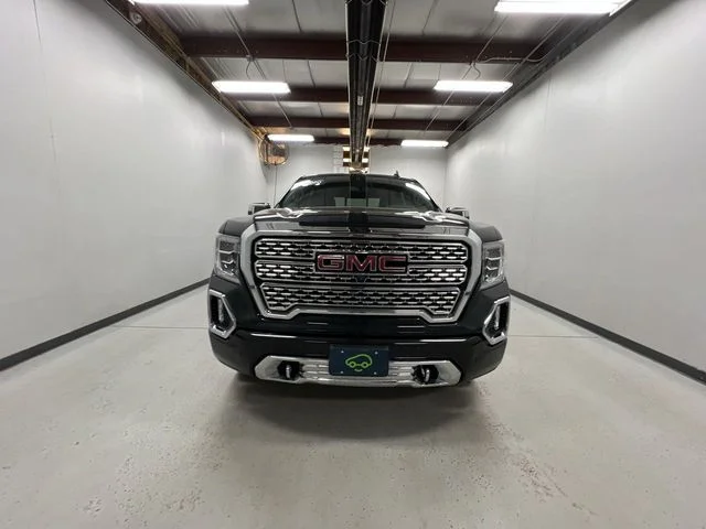 Used 2020 Black GMC Denali image 3