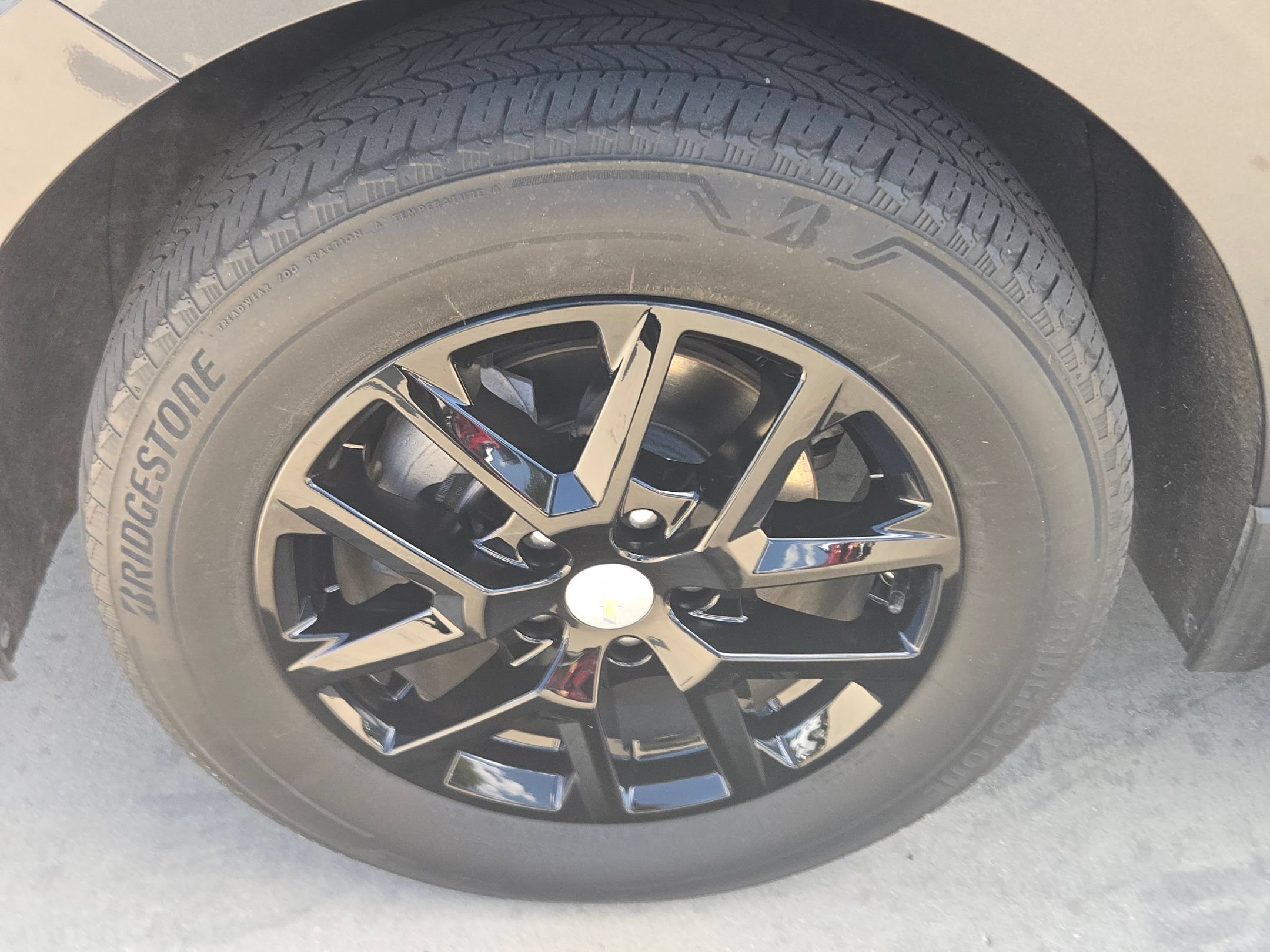 Used 2023 Iron Gray Metallic Chevrolet LT image 31