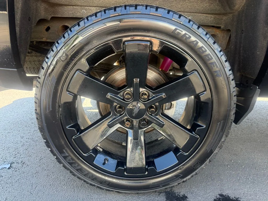 Used 2018 Black Chevrolet LTZ image 44