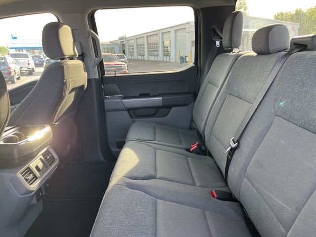 Used 2024 Gray Ford XLT image 11