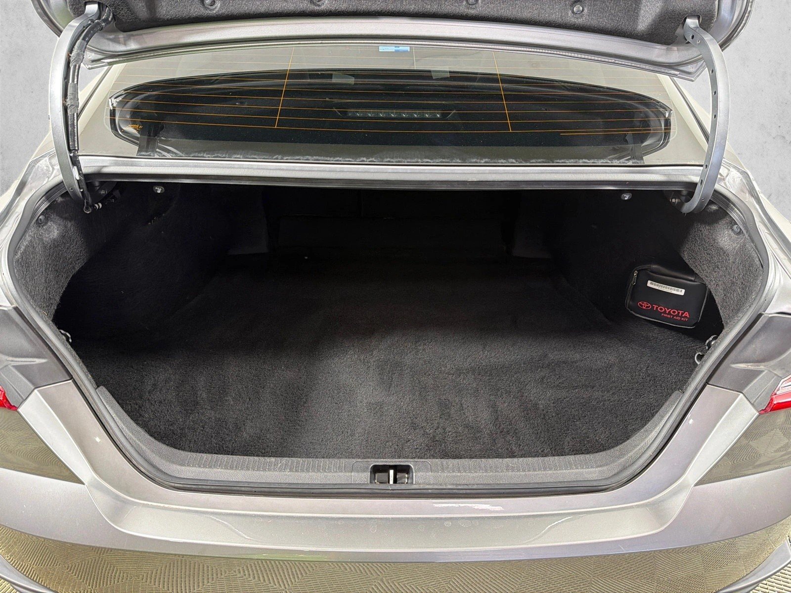 Used 2025 Heavy Metal Toyota SE image 18