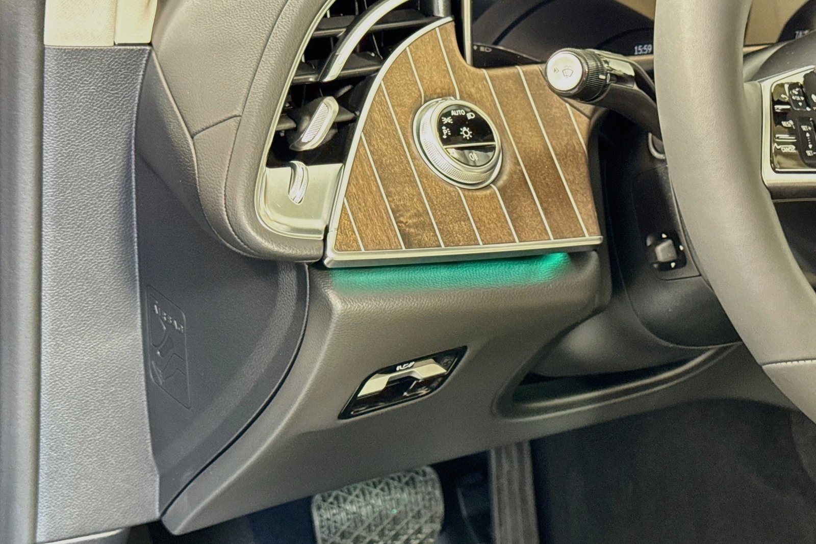 New 2027 Black Mercedes-Benz E 450 image 10