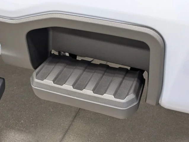 New 2026 Glacier Gray Metallic Tri-Coat Ford F-250® Lariat® image 69