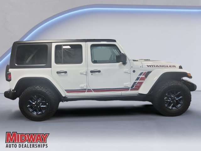 New 2026 White/off-white Jeep Sport image 6