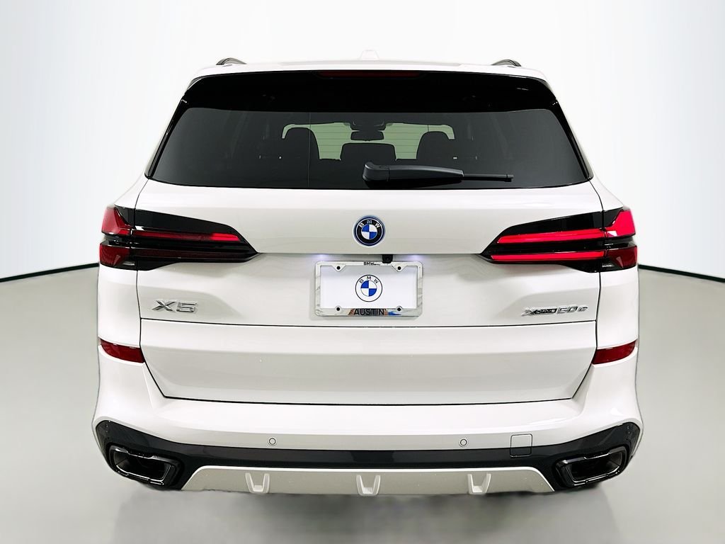New 2026 Mineral White Metallic BMW xDrive50e image 6