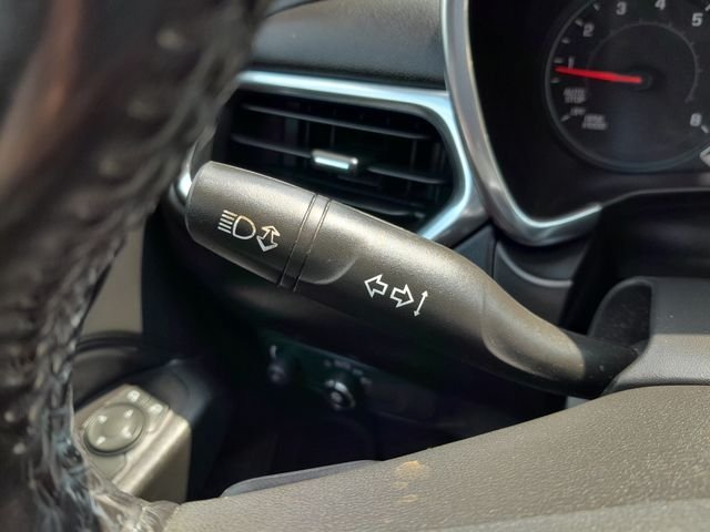 Used 2019 White Chevrolet LT image 16