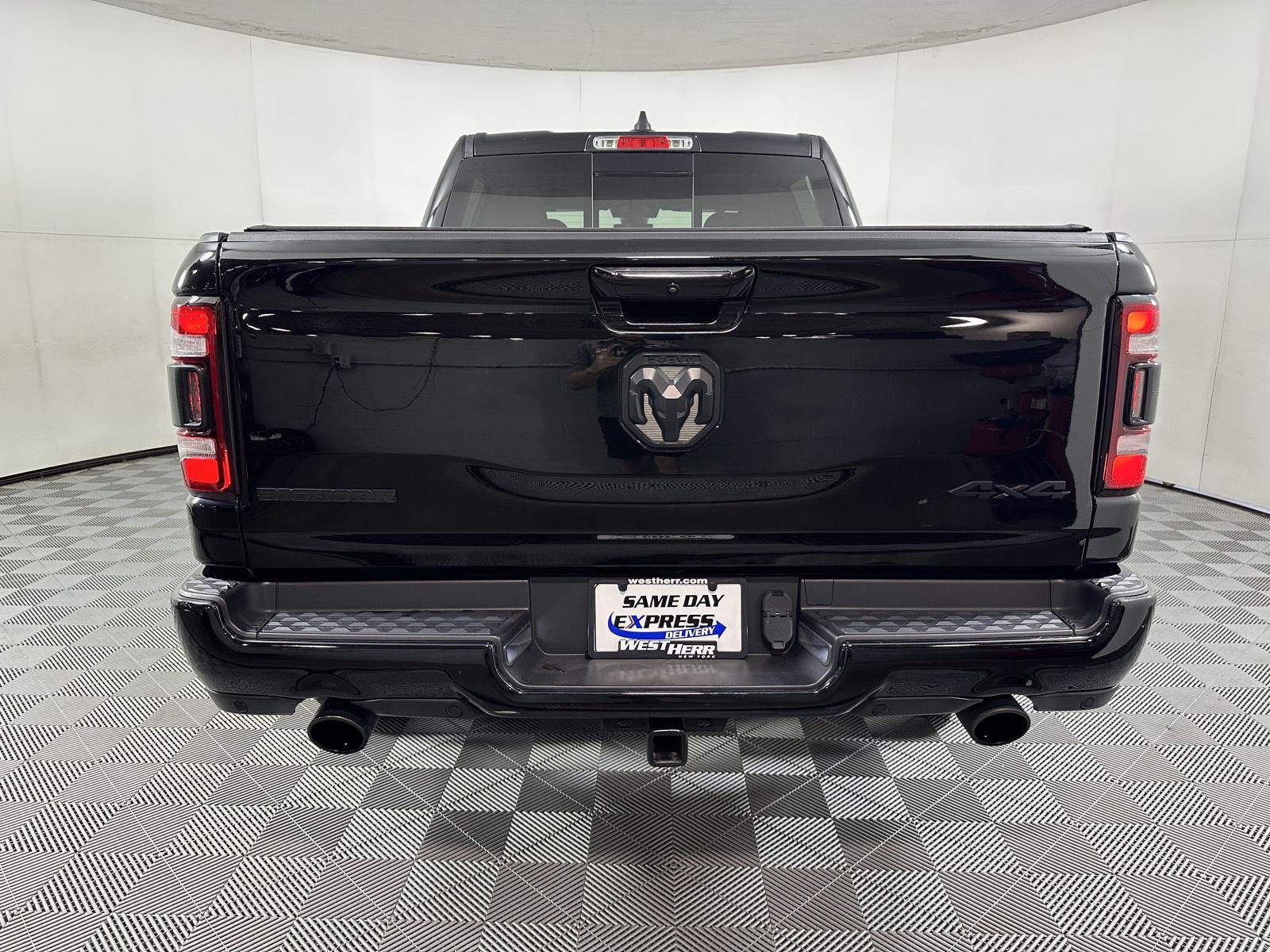 Used 2023 Diamond Black Crystal Pearlcoat Ram Big Horn image 7