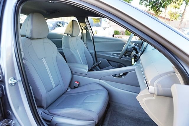 Used 2024 Gray Hyundai SE image 11