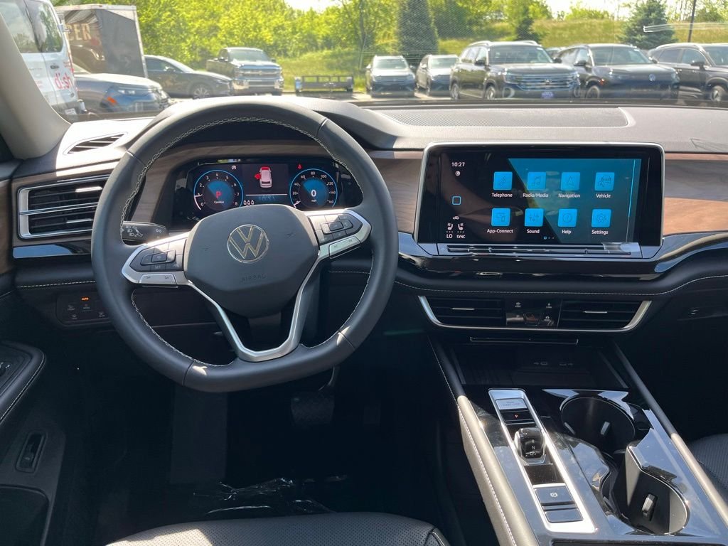 New 2026 Gray Volkswagen 2.0T SE w/Technology image 17