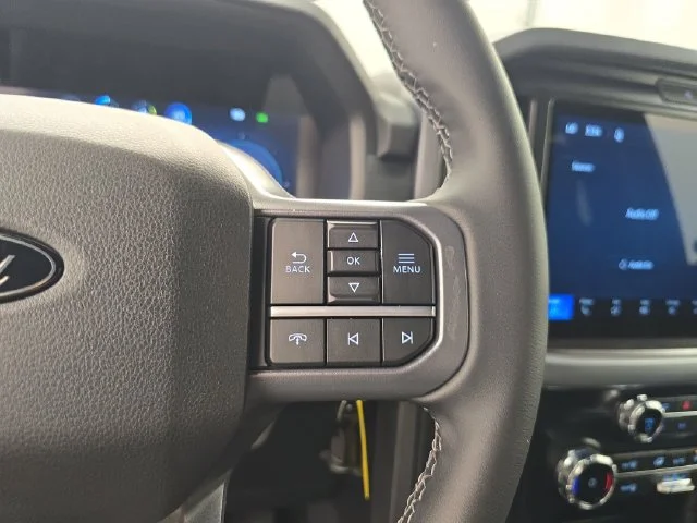 New 2026 Carbonized Gray Metallic Ford XLT image 40