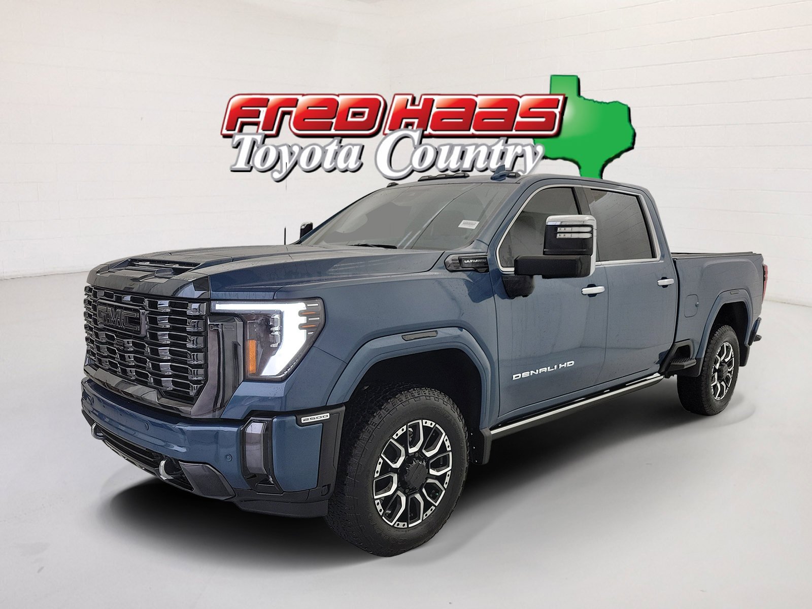 Used 2024 Downpour Metallic GMC Denali Ultimate image 1