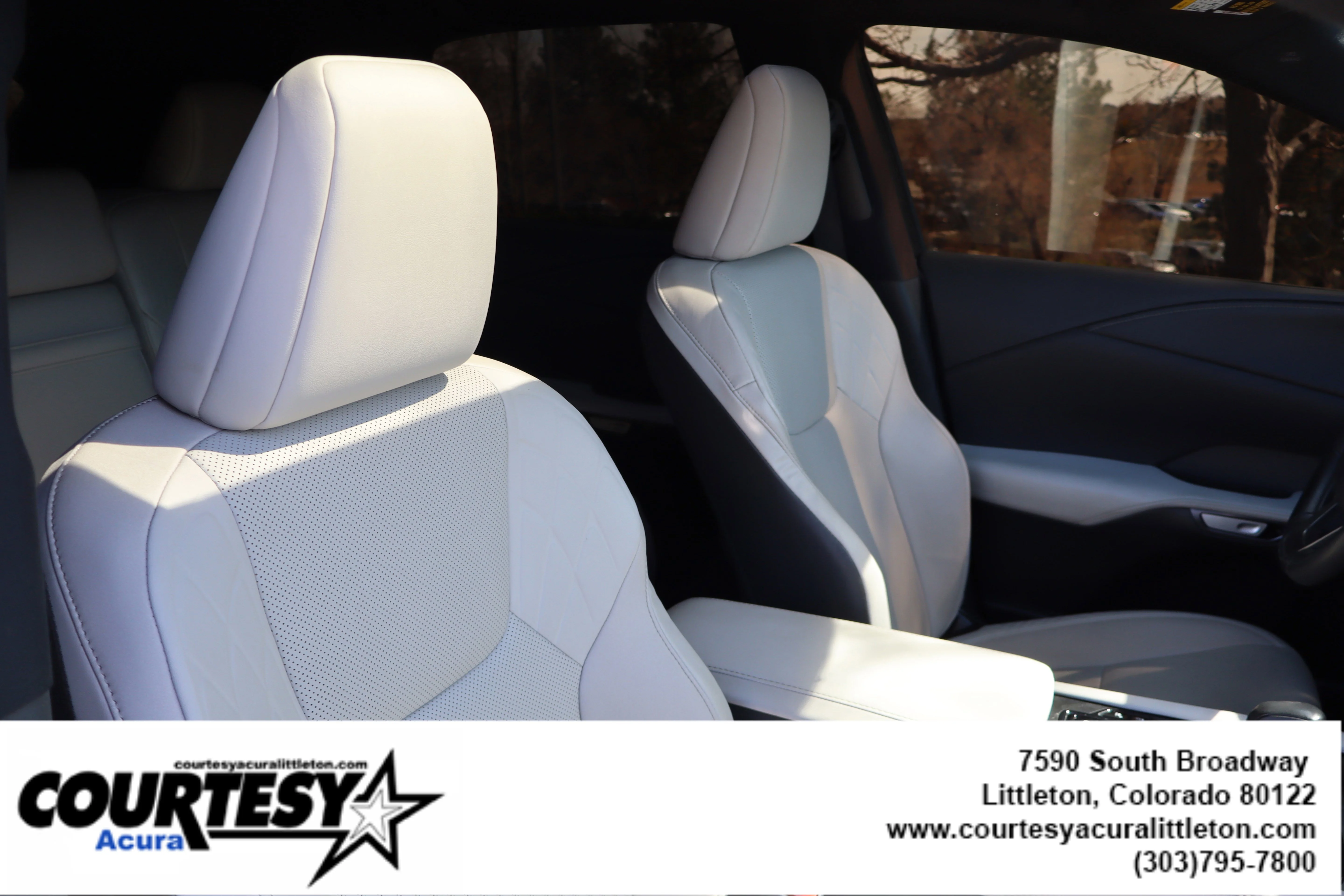 Used 2023 Gray Lexus RX 350 Premium image 33