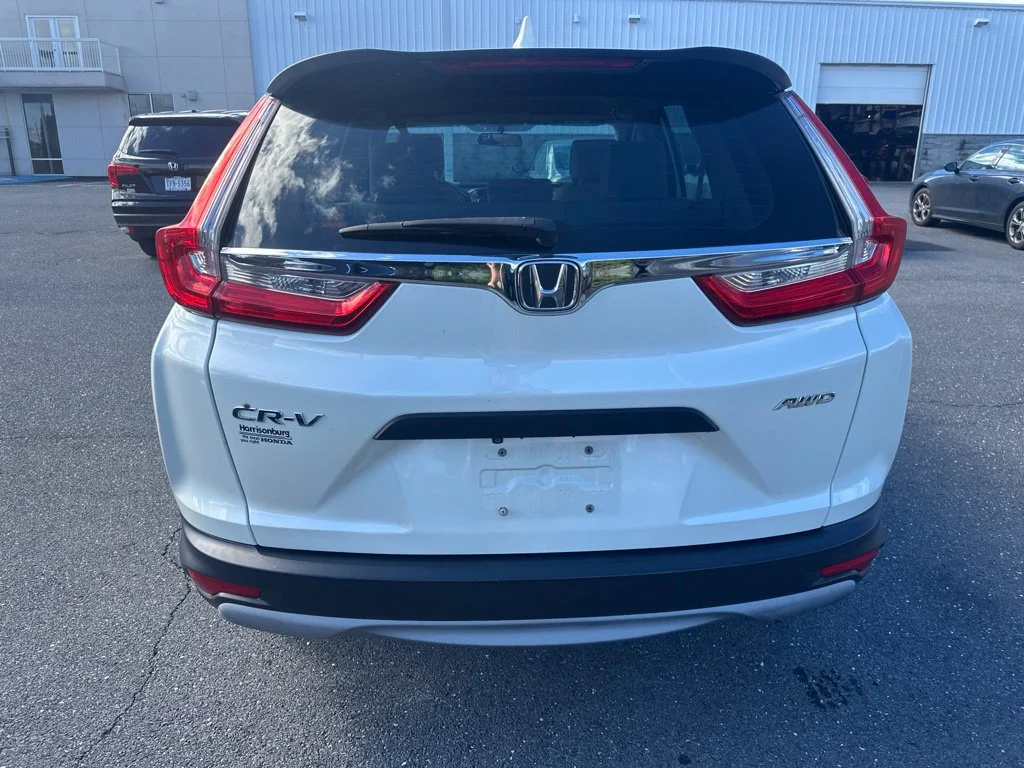 Used 2017 White Honda LX image 4