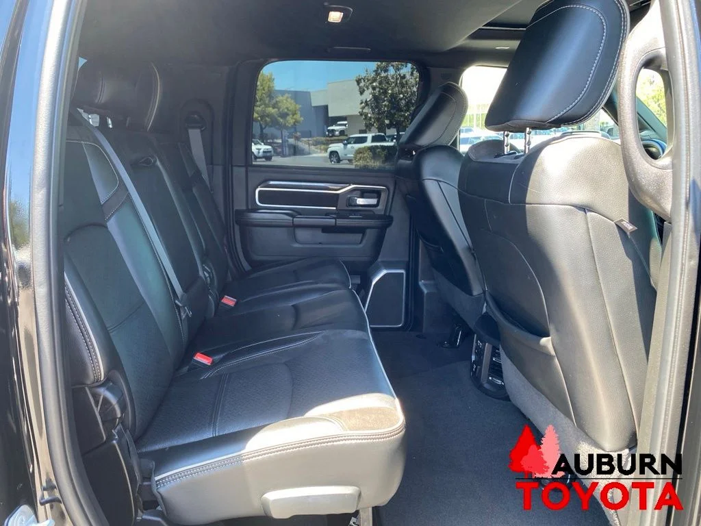 Used 2022 Diamond Black Crystal Pearlcoat Ram Laramie image 18