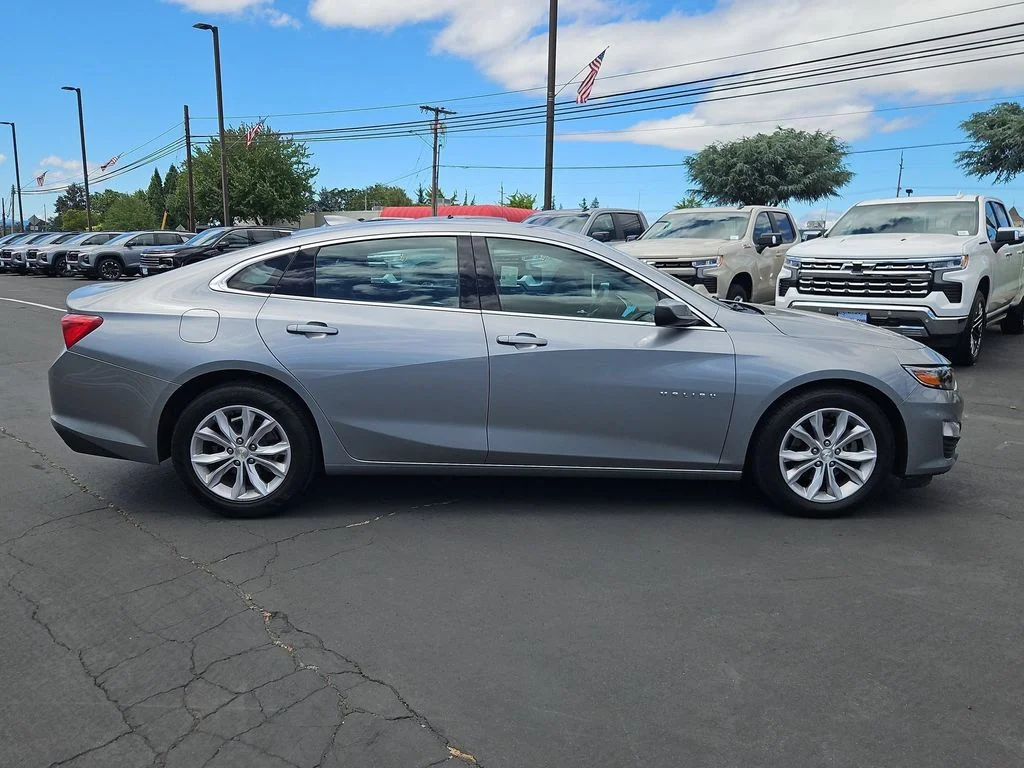 Used 2024 Sterling Gray Metallic Chevrolet LT image 7