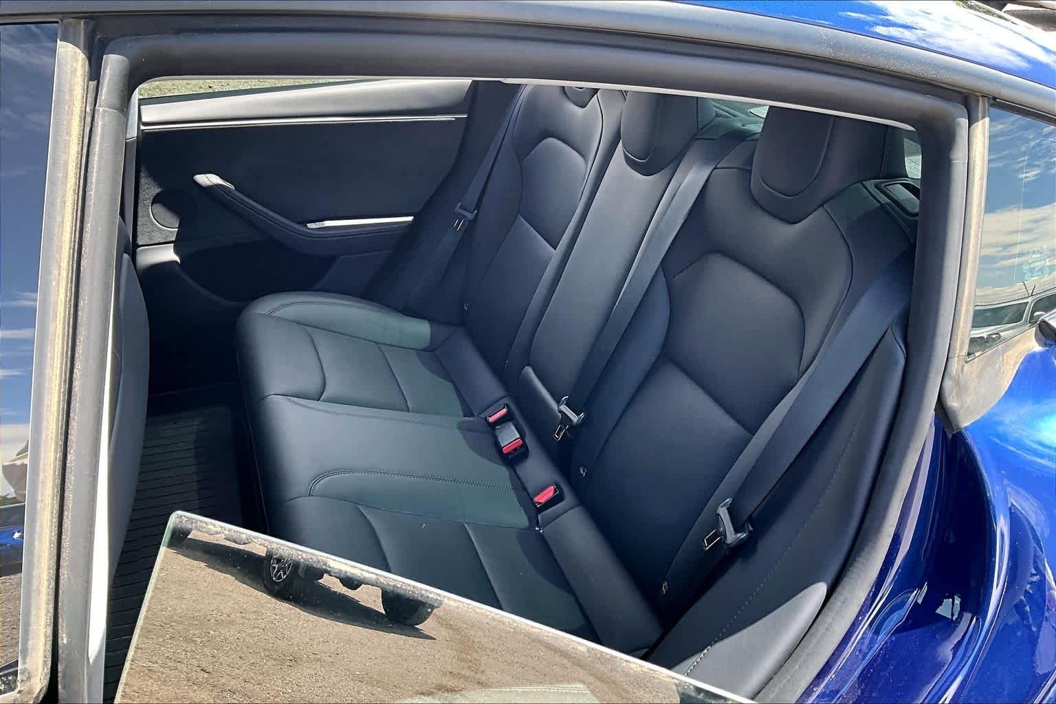 Used 2025 Diamond Black Tesla Long Range image 18
