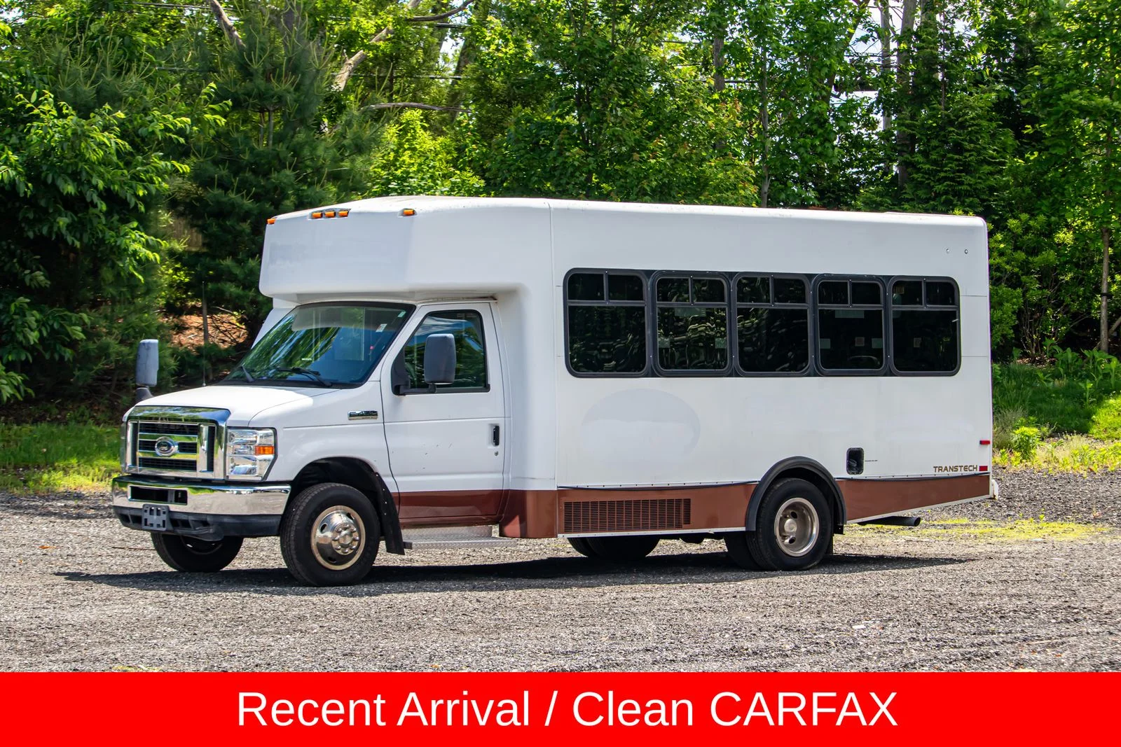 Used 2014 White Ford Base image 3