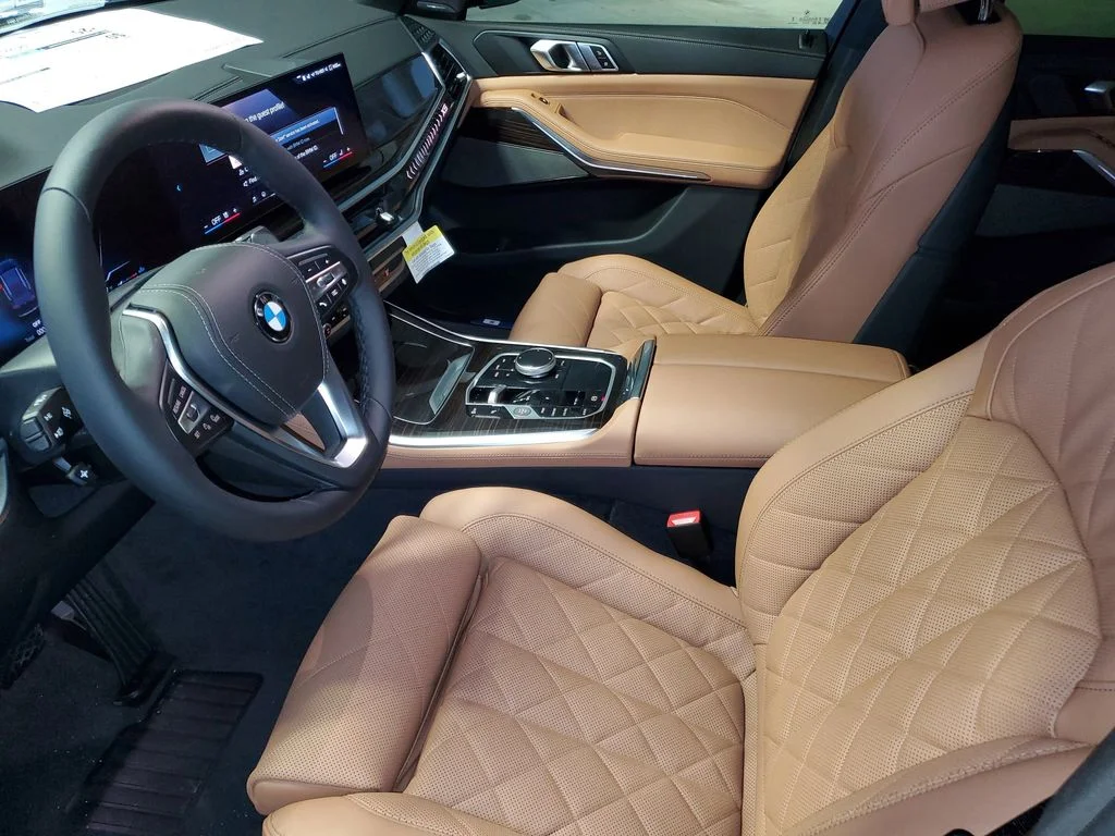 Used 2026 Blue BMW sDrive40i image 15
