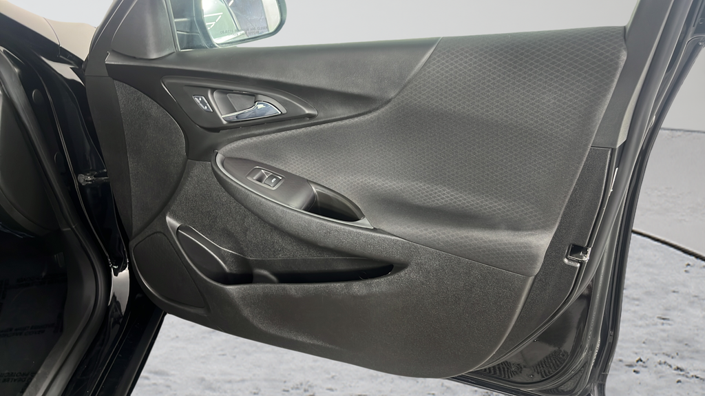 Used 2016 Black Chevrolet LS image 15